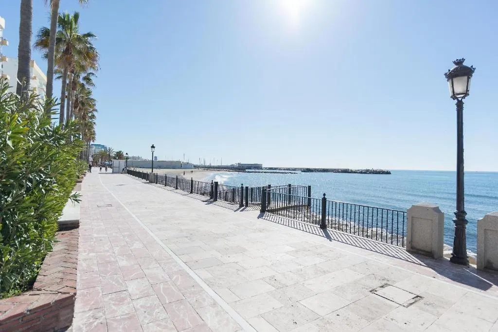 In Front Of Sea & Center Lägenhet Marbella