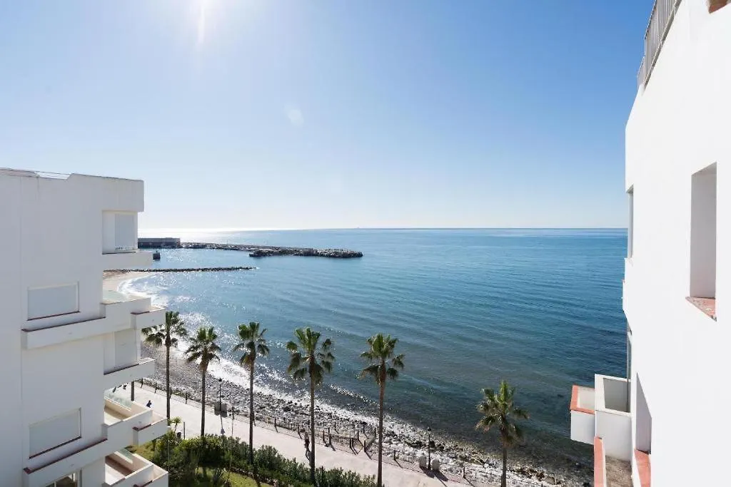 Appartement In Front Of Sea & Center à Marbellac
