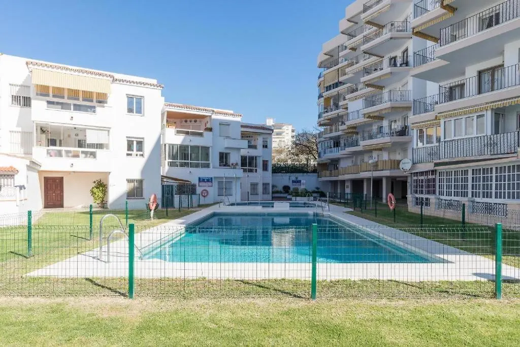 In Front Of Sea & Center Apartment Marbella