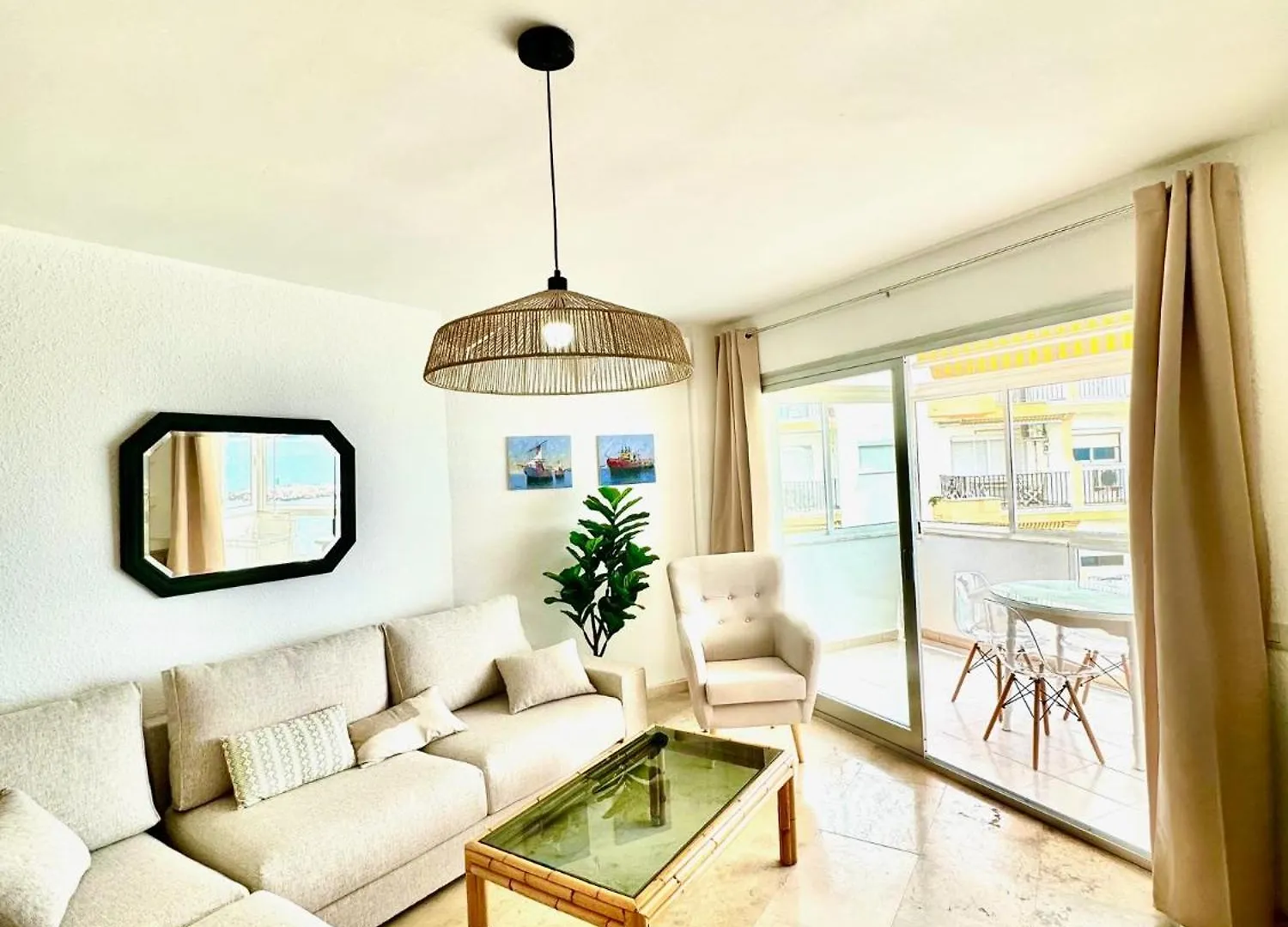 In Front Of Sea & Center Apartment Marbella Spain